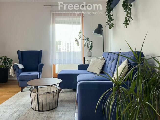 Jasne 3 pokoje+ balkon + loggia +komórka+ garaż