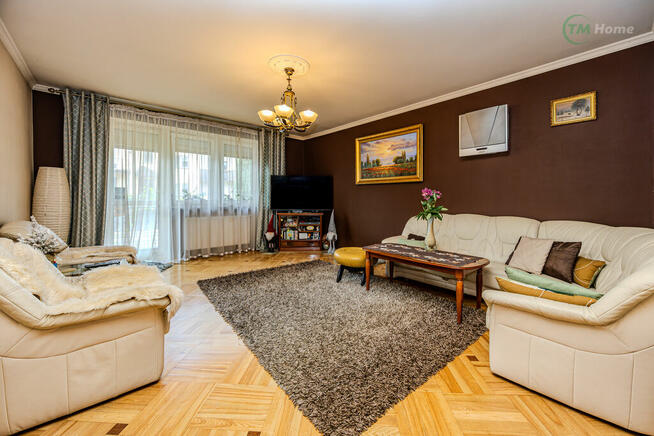 Targówek, dom mieszkalny, usługowy lub inwestycja.