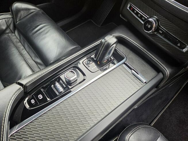 Volvo XC 90 R design! AWD! Panoramadach! Pneumatyka! 7os!