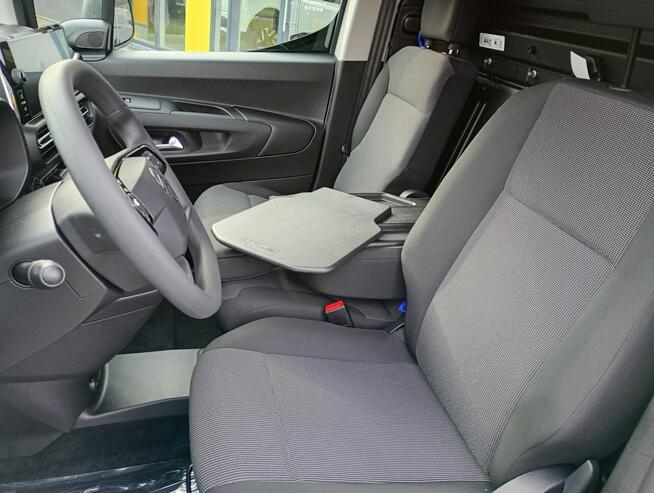 Citroen Berlingo XL 950 kg BlueHDi 130 KM od ręki