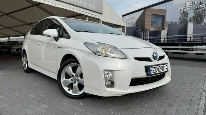 Toyota Prius 1.8 Benzyna HYBRYDA* 180 KM* Automat* Zarejestrowana*