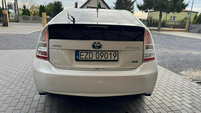 Toyota Prius 1.8 Benzyna HYBRYDA* 180 KM* Automat* Zarejestrowana*