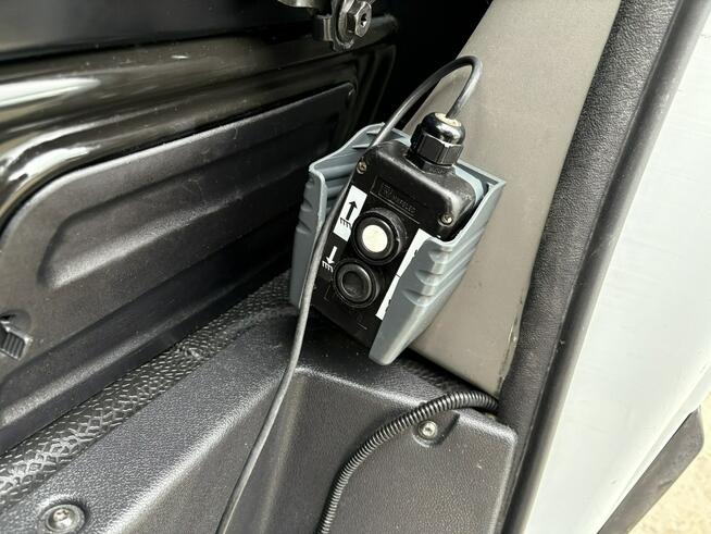 Renault Master doka wywrotka kiper 7 miejsc