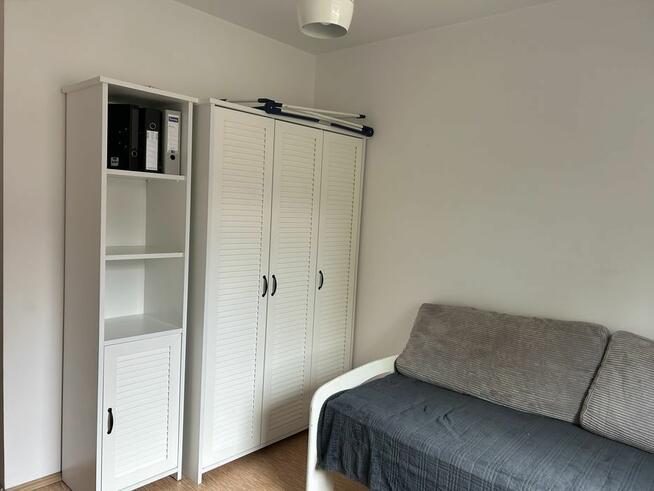 2 pok wysoki parter z balkonem na Górczynie