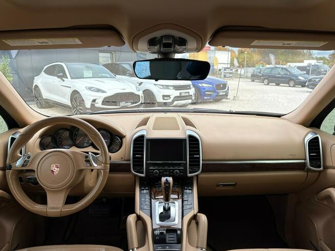 Porsche Cayenne Tempomat / Kamera cofania / Szyberdach / Podgrzewane fotele / FV 23%