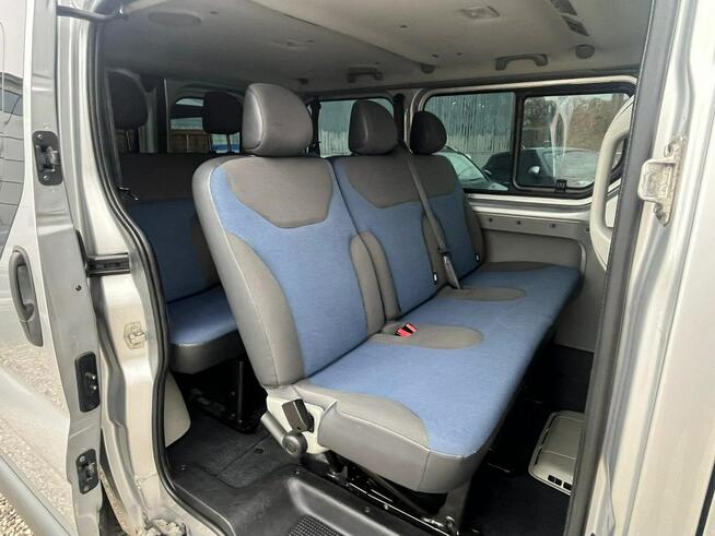 Renault Trafic 2.0dci*115PS*153.000KM*Bose*Hak*Navi*Tempomat*9-osobowy*Opłacony