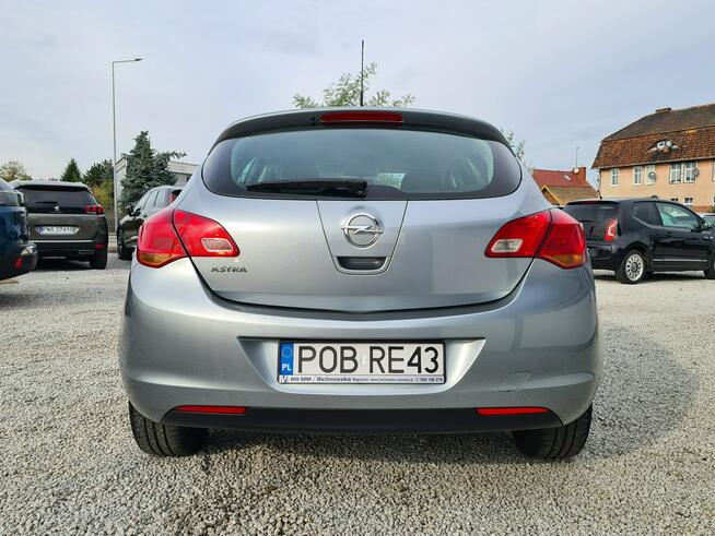 Opel Astra GAZ 1.6 115KM Klimatyzacja Tempomat Halogeny Opony Zimowe Gratis