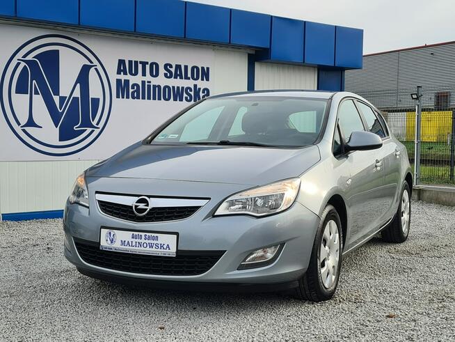 Opel Astra GAZ 1.6 115KM Klimatyzacja Tempomat Halogeny Opony Zimowe Gratis