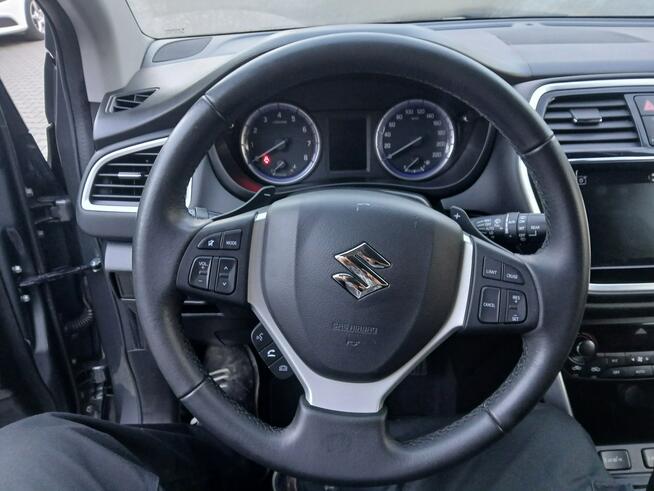 Suzuki SX4 S-Cross 1.0i TURBO 112PS klimaaut navi kamera alufelgi stan BDB