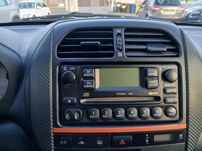 Toyota RAV-4 2.0D4D lift 4X4 skóry klimatronik tempomat alufelgi podgrz fotele