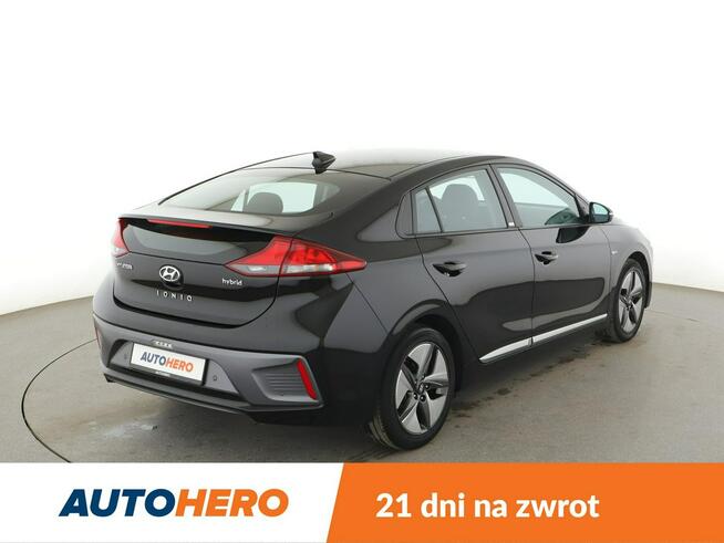 Hyundai IONIQ HEV klima auto kamera i czujnik parkowania grzane fotele