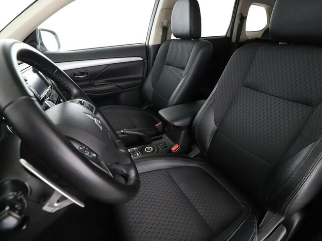 Mitsubishi Outlander PHEV Hak Navi Kamera cofania Klimatyzacja