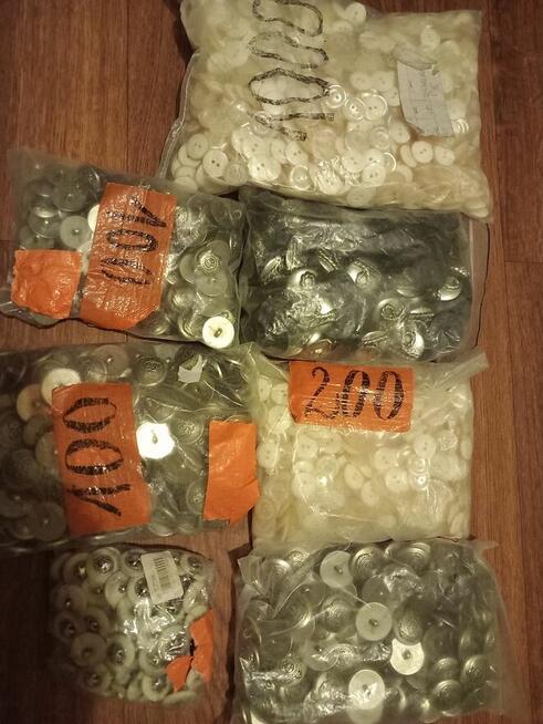 Guma pasmanteryjna 2 cm szerokość i guziki