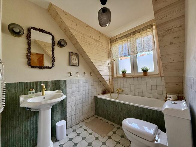 Dom szkieletowy z tynkiem glinianym – 200 m od jeziora Serwy