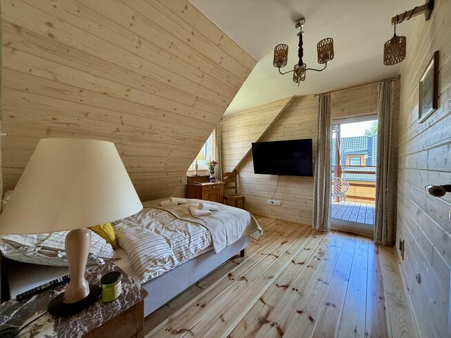 Dom szkieletowy z tynkiem glinianym – 200 m od jeziora Serwy