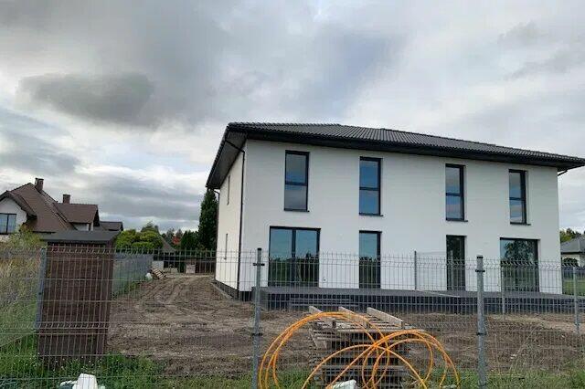 Nowoczesny dom w zabud. bliźn.– osiedle Chmielnik