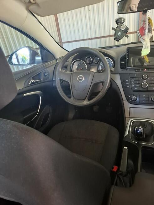 Sprzedam opla insignie 1.8 benzyna 2009 r przebieg 234tys Au