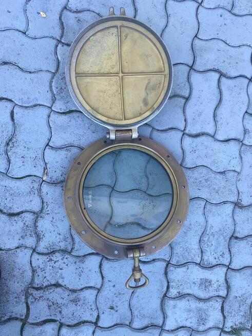 Bulaj ze statku Mosiężny