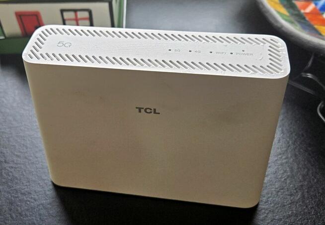 Router TCL HH5 12 LM