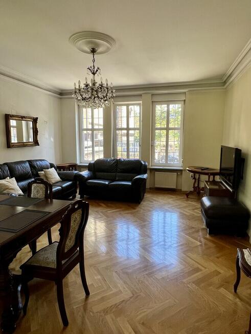 Stylowe 4-pokojowe mieszkanie w centrum Bielska-Białej 118m2