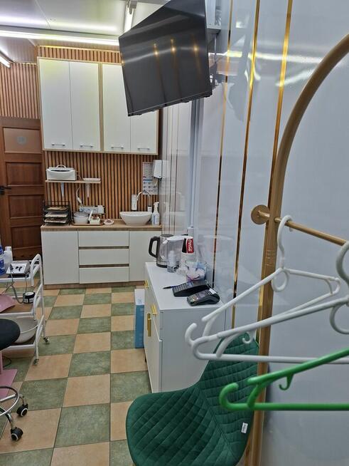 Sprzedam lokal usługowy