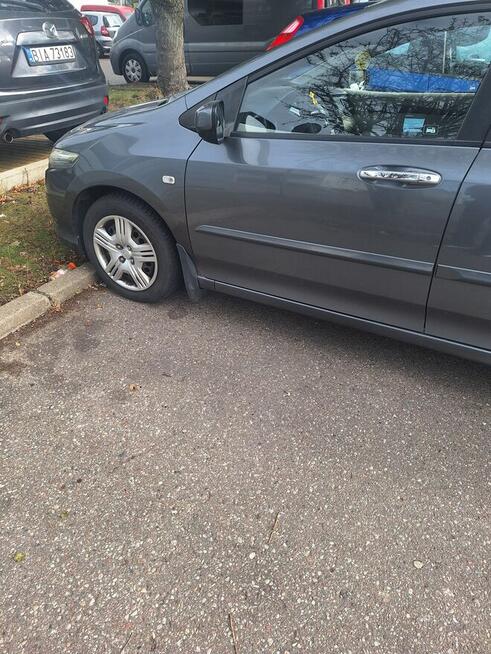 Sprzedam honda city 1.4 b 100km .