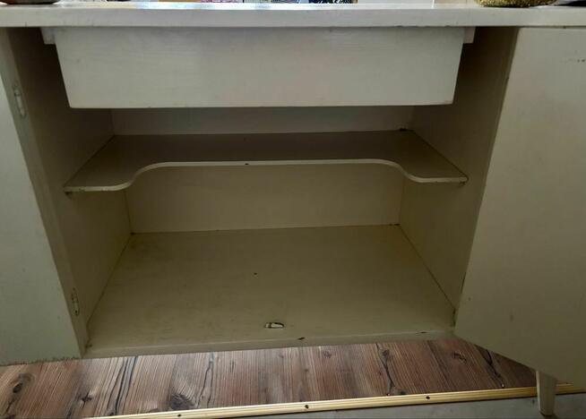 Drewniane szafki kuchenne styl rustykalny shabby chic