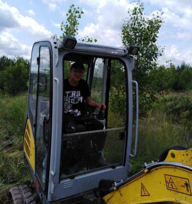 Operator mini koparki ,koparko-ładowarki