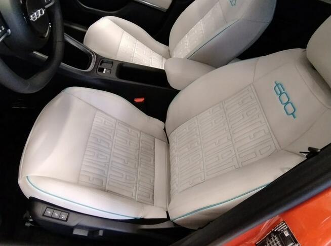 Fiat 600 1.2DCT 110KM La Prima pomarańczowy z czarnym dachem