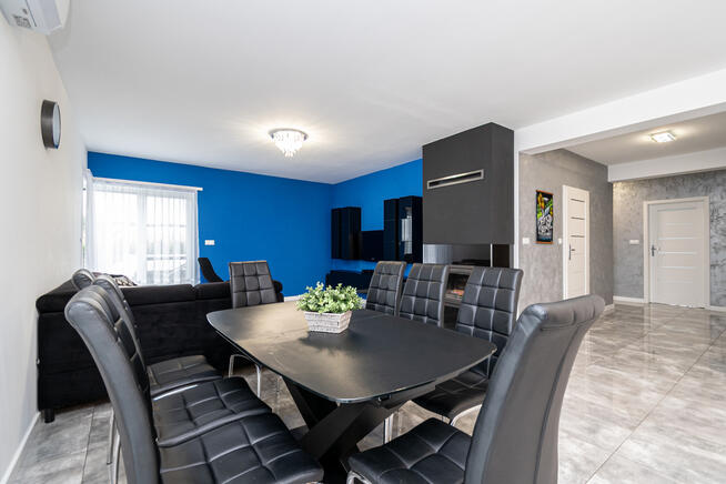 Dom jednorodzinny z garażem na sprzedaż!