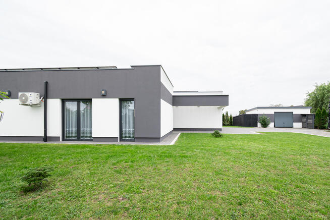 Dom jednorodzinny z garażem na sprzedaż!