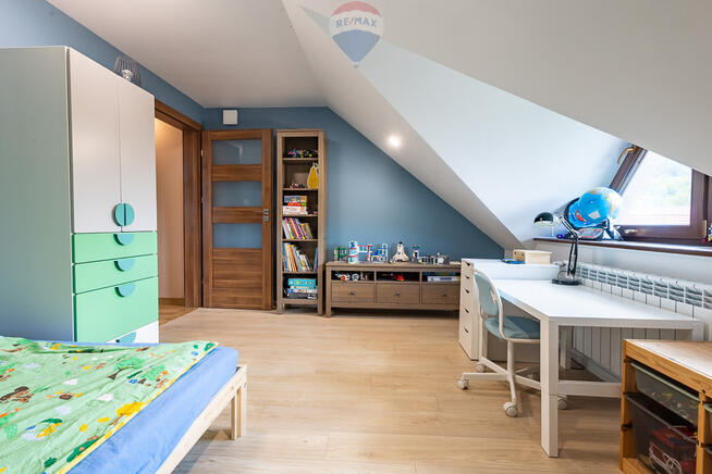 Przepiękny dom z ogrodem na sprzedaż!