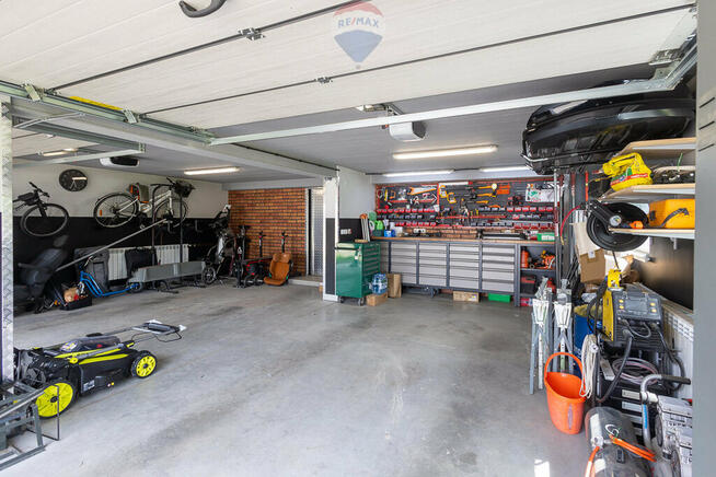 Przepiękny dom z ogrodem na sprzedaż!