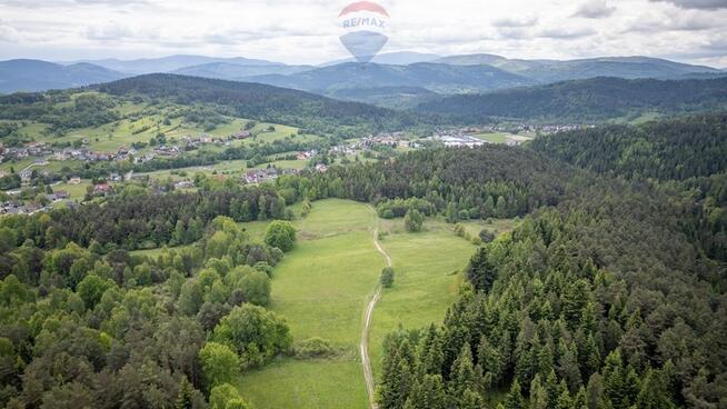 DZIAŁKA Z WIDOKIEM NA BABIĄ GÓRĘ