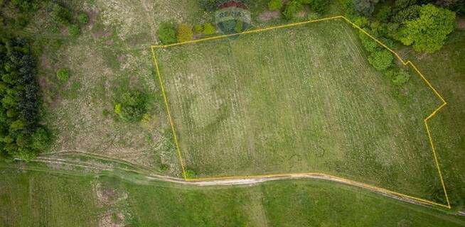 DZIAŁKA Z WIDOKIEM NA BABIĄ GÓRĘ