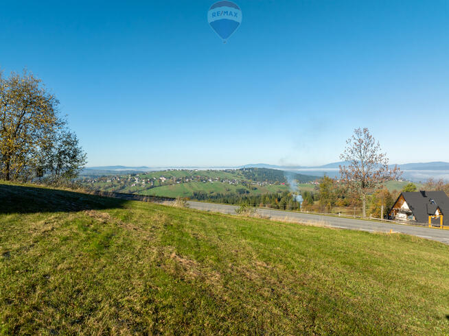 Działka widokowa przy drodze gminnej Sierockie