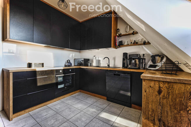 Mieszkanie dwupoziomowe w bloku. 2020 r.