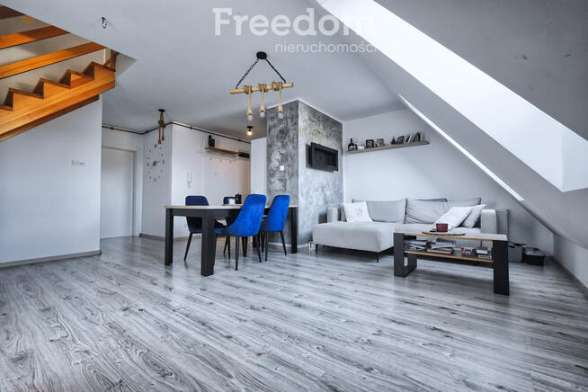 Mieszkanie dwupoziomowe w bloku. 2020 r.