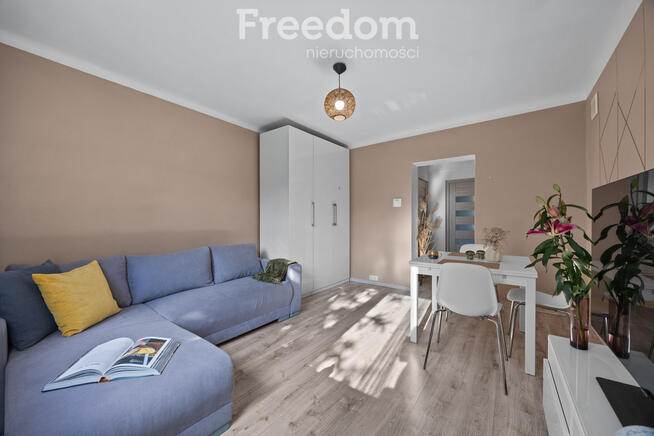 Bronisławów gm. Prażmów mały domek pod Warszawą