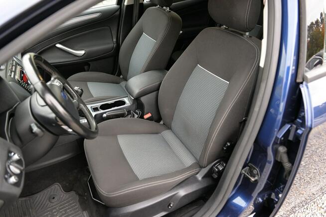 Ford Mondeo 2.0 145KM LED SONY Czujnik przód tył Climatronic Alufelgi