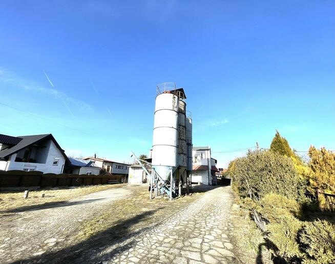 budynek handlowo-usługowo-mieszkalny w Stopnicy