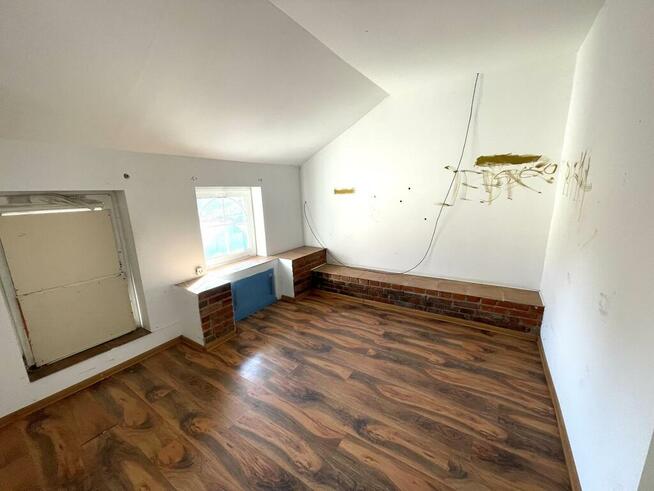 Pałac Łazienkowski – centrum Staszowa