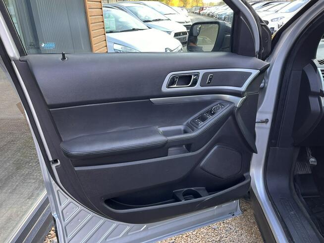 Ford Explorer 3.5 Zarejestrowany Automat 4x4 Climatronic Alu Stan BDB Długie Opłaty