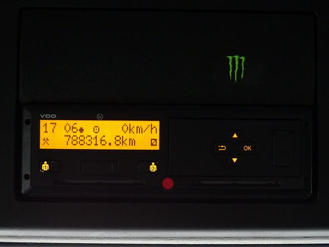 Mercedes ANTOS 1827 Kontener Sprowadzony Euro 6 Książka Serwisowa , 24 Euro Palety , Klima, Blokada