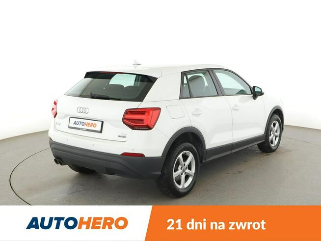 Audi Q2 4x4 S-tronic full LED navi klima auto czujniki parkowania