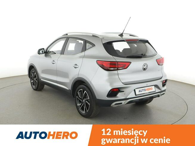 MG ZS Luxury skóra niski przebieg panorama navi kamera grzane fotele tempoma