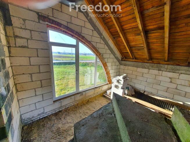 Dom w stanie surowym zamkniętym Cyganka