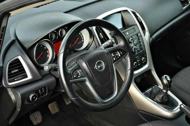 Opel Astra 1,4 Turbo*140KM*Navi*Niemcy*ASO