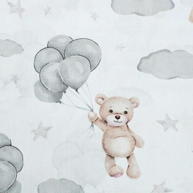 Bawełniana Poszewka Na Poduszkę 50x50 – Miś w Chmurach