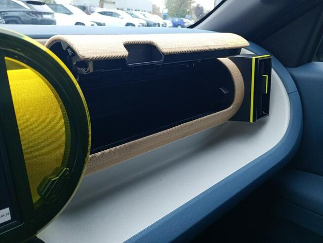 Fiat GRANDE PANDA 1.2DCT 110KM La Prima + pakiet zimowy